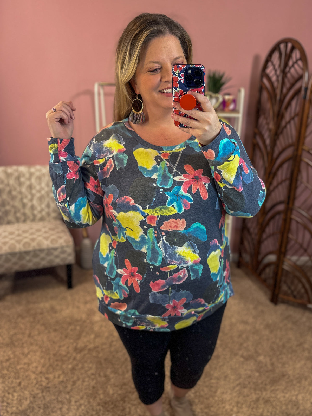 Take Me to the Weekend Pullover - Navy Floral