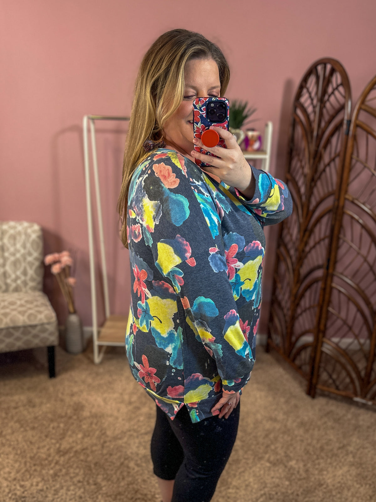 Take Me to the Weekend Pullover - Navy Floral