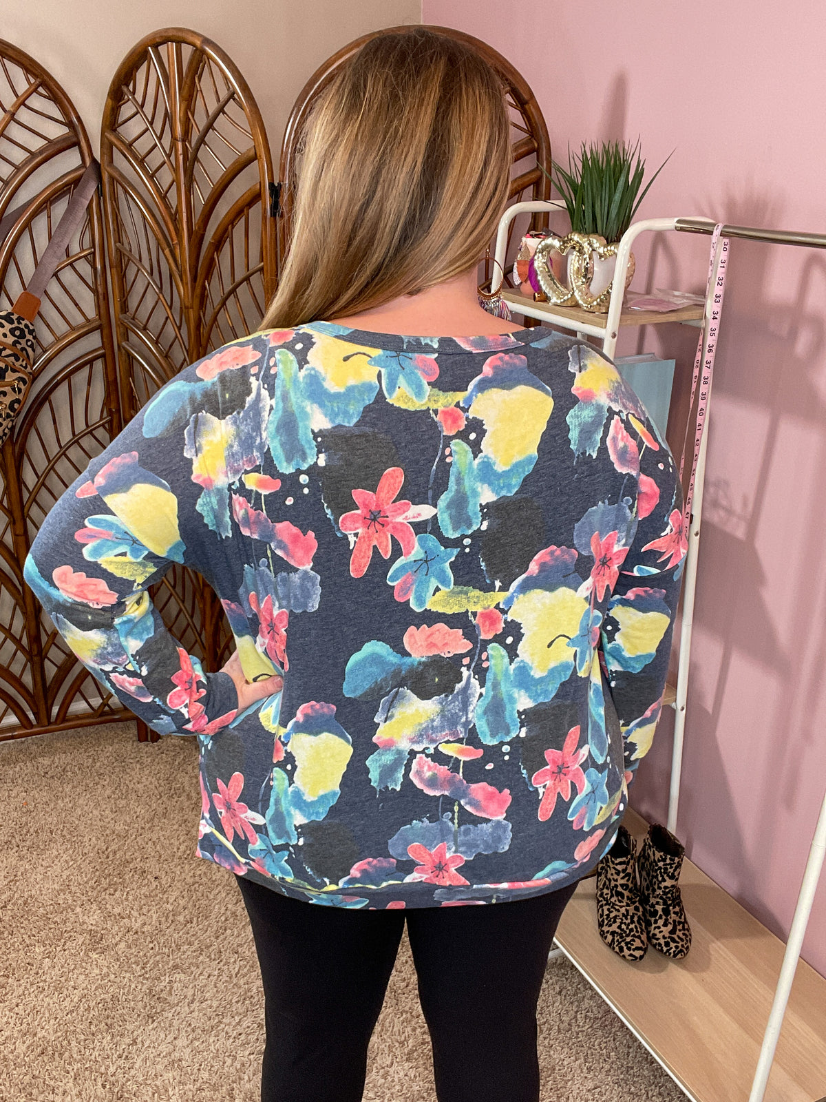 Take Me to the Weekend Pullover - Navy Floral