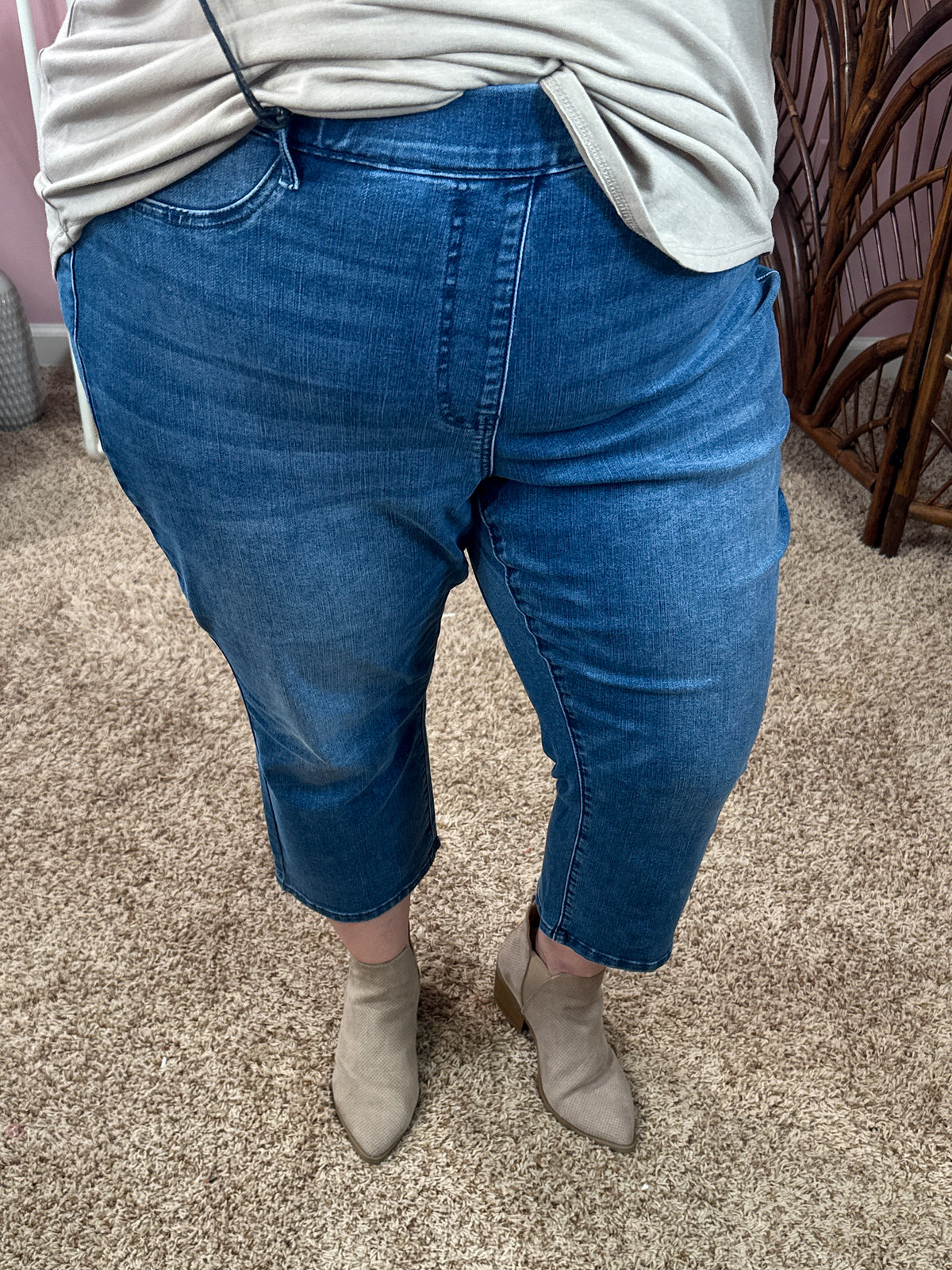 Made for Me Pull On &quot;Cooling&quot; Jegging Capris - Judy Blue