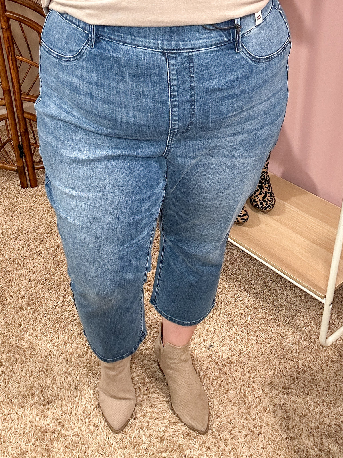 Made for Me Pull On &quot;Cooling&quot; Jegging Capris - Judy Blue