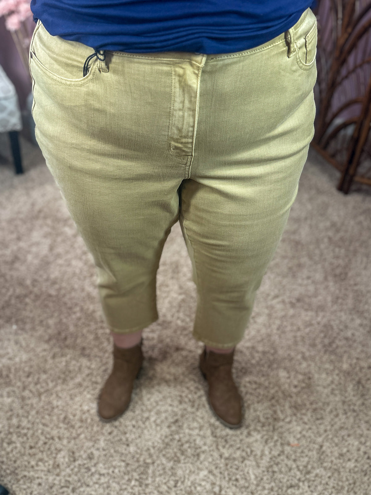 Right on Target Khaki Capris - Judy Blue